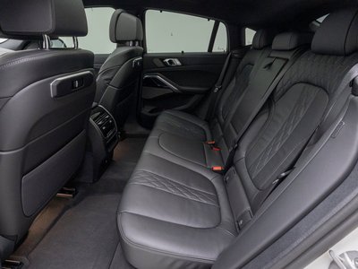 2026 BMW X6 缩略图 11