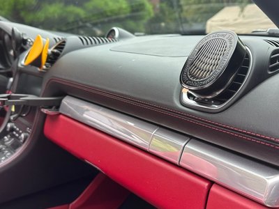 PORSCHE 718 BOXSTER - 10