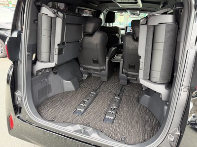 2025 Toyota ALPHARD — миниатюра 35