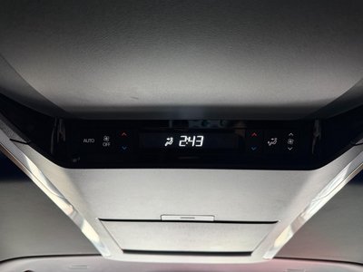 2025 Toyota ALPHARD — миниатюра 30