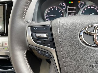 TOYOTA LAND CRUISER PRADO - 10