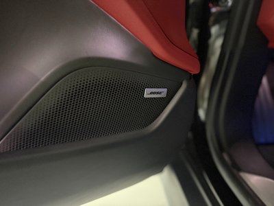صورة 10 لـ 2021 Porsche TAYCAN