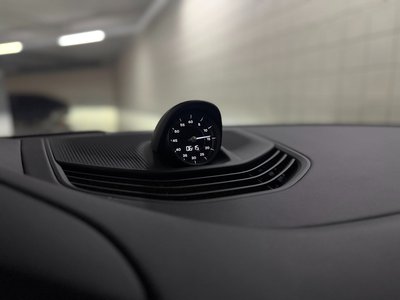 2021 Porsche TAYCAN — миниатюра 14
