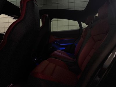 صورة 6 لـ 2021 Porsche TAYCAN