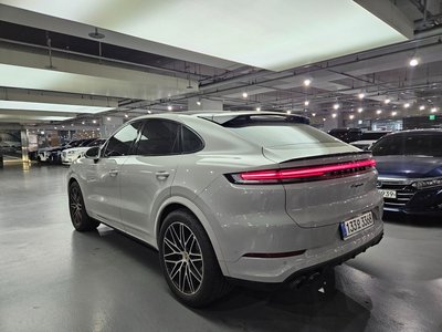 PORSCHE CAYENNE - 3