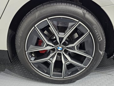 صورة 9 لـ 2025 BMW 5 SERIES