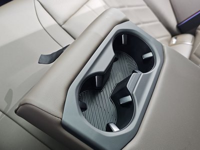 2025 BMW 5 SERIES — миниатюра 31