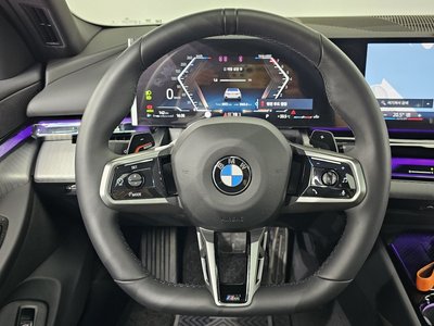 2025 BMW 5 SERIES — миниатюра 20