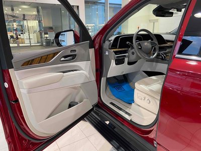 CADILLAC ESCALADE - 9