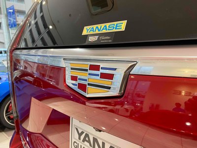 CADILLAC ESCALADE - 5