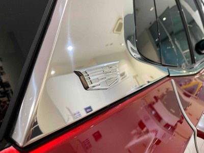 CADILLAC ESCALADE - 7