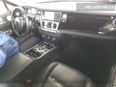 ROLLS-ROYCE WRAITH - 3