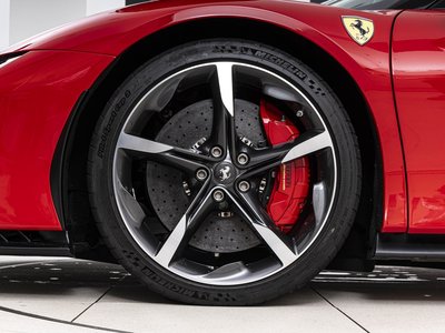 2023 Ferrari SF90 STRADALE — миниатюра 22