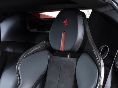 2023 Ferrari SF90 STRADALE — миниатюра 13