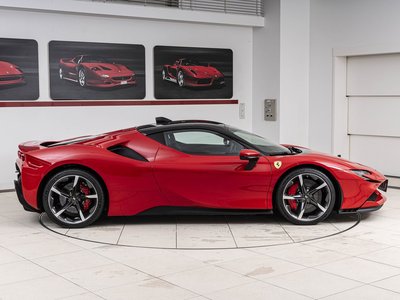 2023 FERRARI SF90 STRADALE photo 5