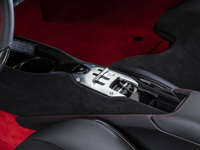 2023 Ferrari SF90 STRADALE — миниатюра 17