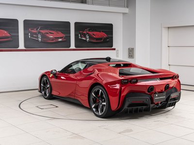 2023 FERRARI SF90 STRADALE photo 8