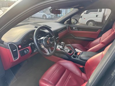 PORSCHE CAYENNE - 3