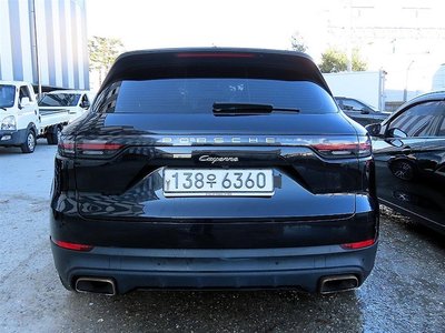 PORSCHE CAYENNE - 4