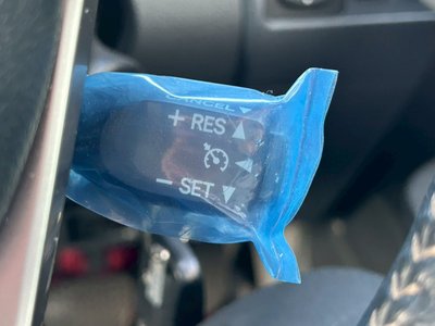 TOYOTA LAND CRUISER 70 - 8