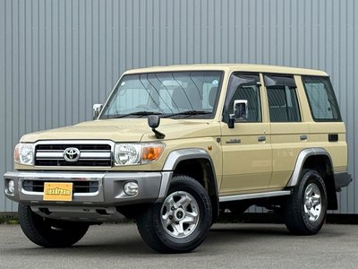 2015 Toyota LAND CRUISER 70 缩略图 23