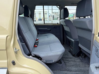 2015 Toyota LAND CRUISER 70 缩略图 54