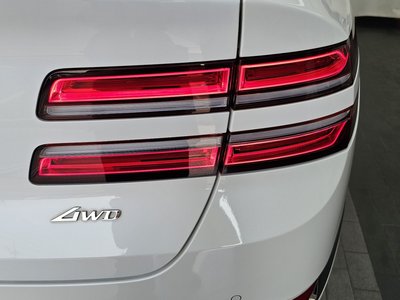 GENESIS GV80 - 10
