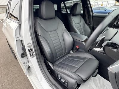 صورة 6 لـ 2023 BMW 3 SERIES