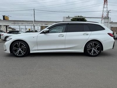 صورة 4 لـ 2023 BMW 3 SERIES