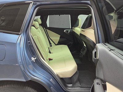 2025 BMW X3 — миниатюра 15