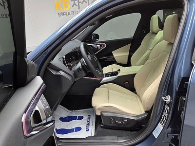 2025 BMW X3 — миниатюра 12
