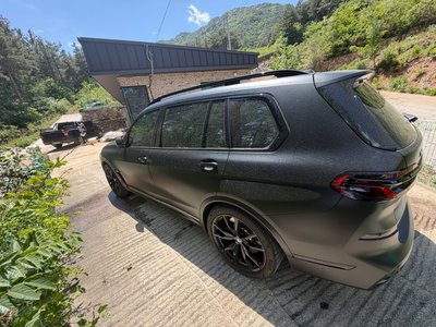 صورة 2 لـ 2025 BMW X7