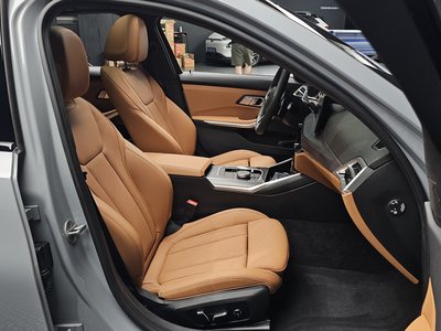 2026 BMW 3 SERIES thumbnail 17