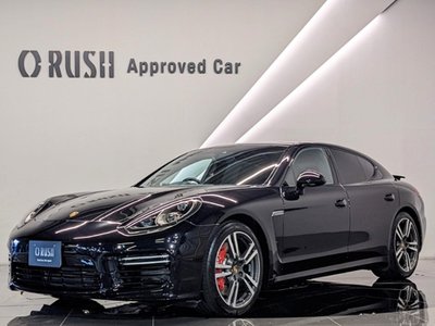 PORSCHE PANAMERA - 6