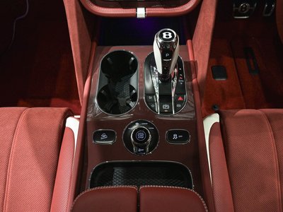 2026 Bentley BENTAYGA thumbnail 22