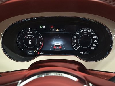 2026 Bentley BENTAYGA thumbnail 19