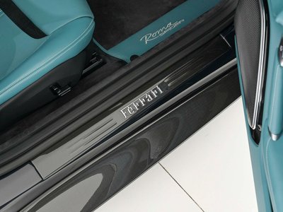 2025 Ferrari ROMA SPIDER thumbnail 32