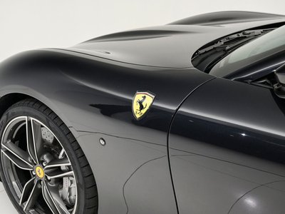 2025 Ferrari ROMA SPIDER thumbnail 15