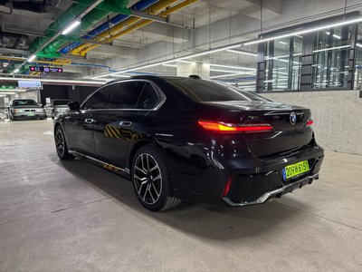 BMW 7 SERIES - 4