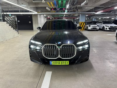 BMW 7 SERIES - 2
