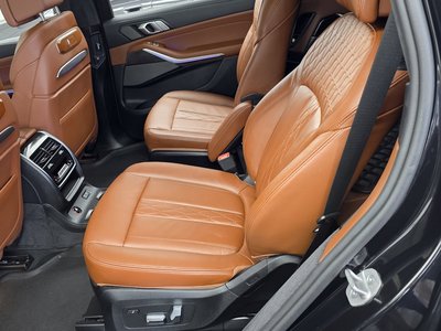 صورة مصغرة 16 لـ 2025 BMW X7