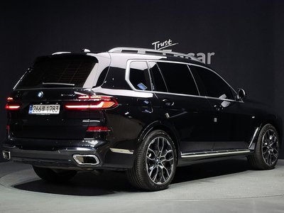 2025 BMW X7 照片 4
