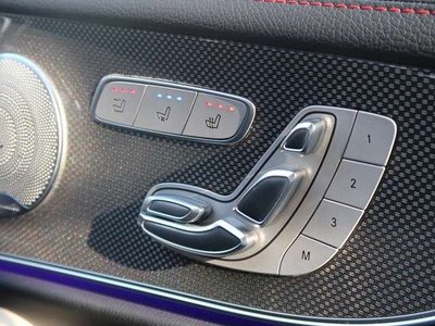 MERCEDES-BENZ E-CLASS - 8