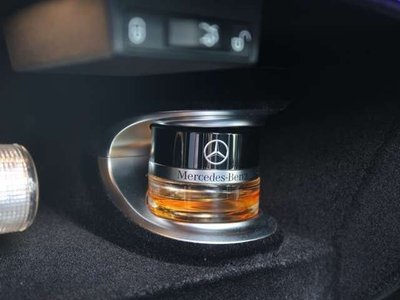 MERCEDES-BENZ E-CLASS - 7