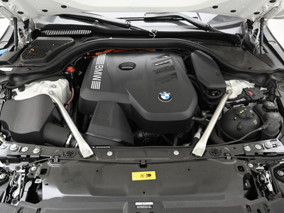 صورة 7 لـ 2025 BMW 5 SERIES