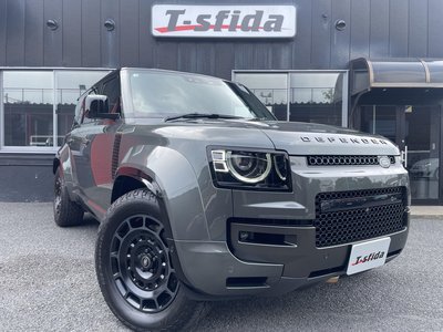 LAND ROVER DEFENDER - 1