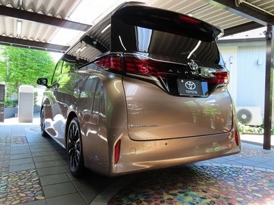 2025 Toyota ALPHARD — миниатюра 36