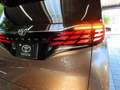 2025 Toyota ALPHARD — миниатюра 15