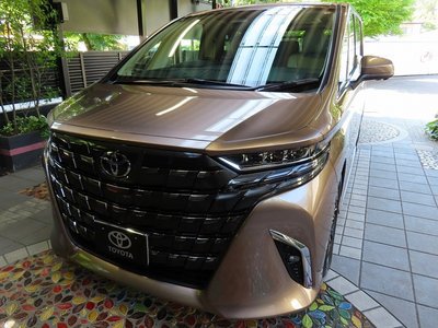 TOYOTA ALPHARD - 5