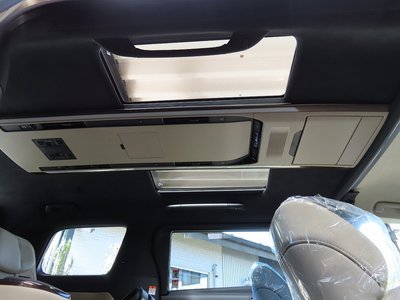 2025 Toyota ALPHARD — миниатюра 18